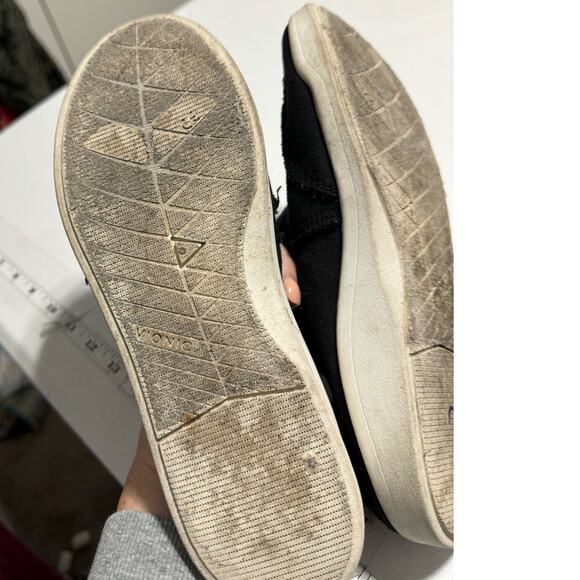 Vionic Beach Malibu Canvas Slip On Shoe Black  7.5 - Picture 5 of 5